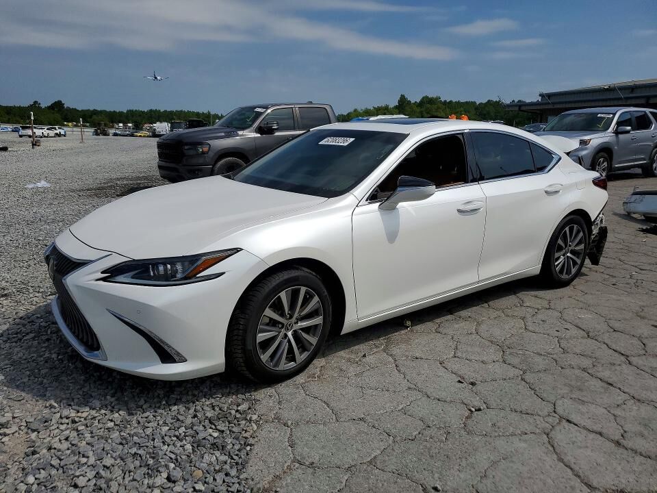 2019 LEXUS ES