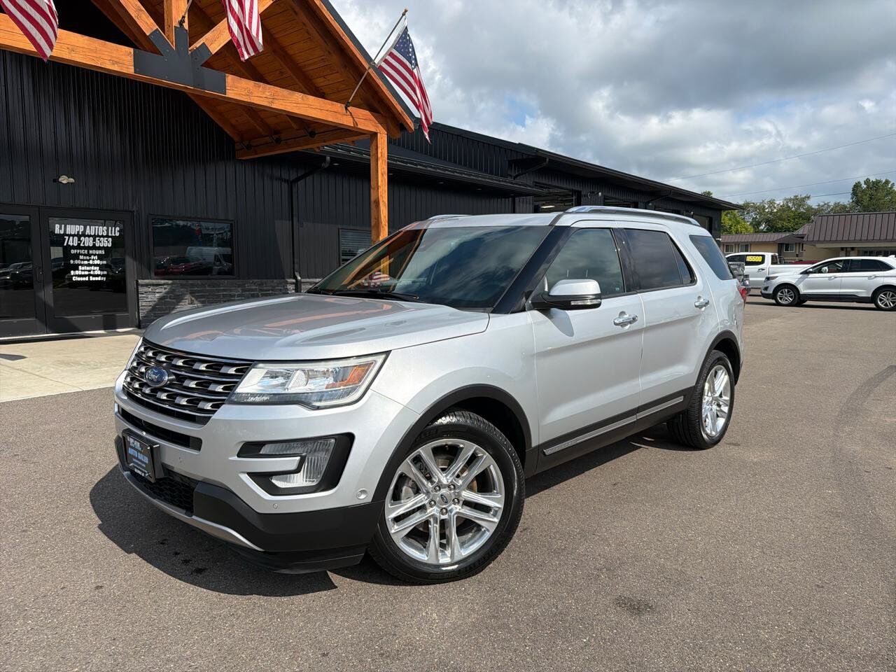 2017 FORD Explorer
