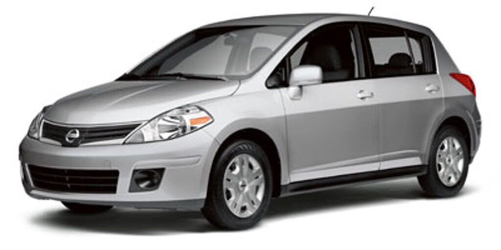 2011 NISSAN Versa