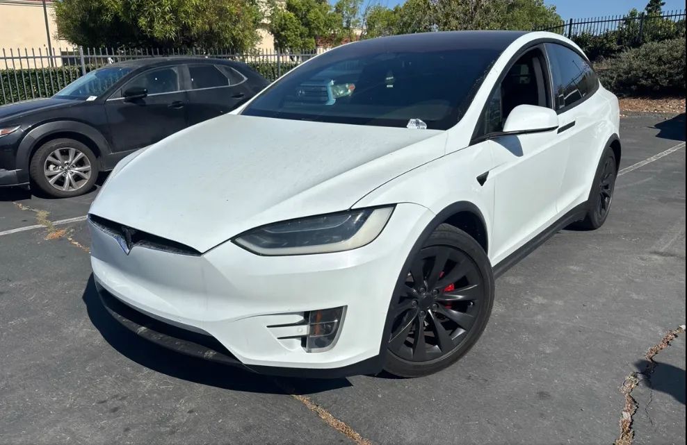 2018 TESLA Model X