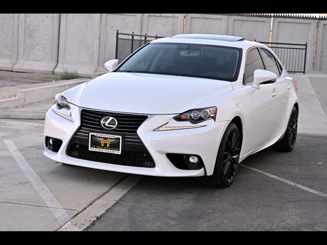 2015 LEXUS IS
