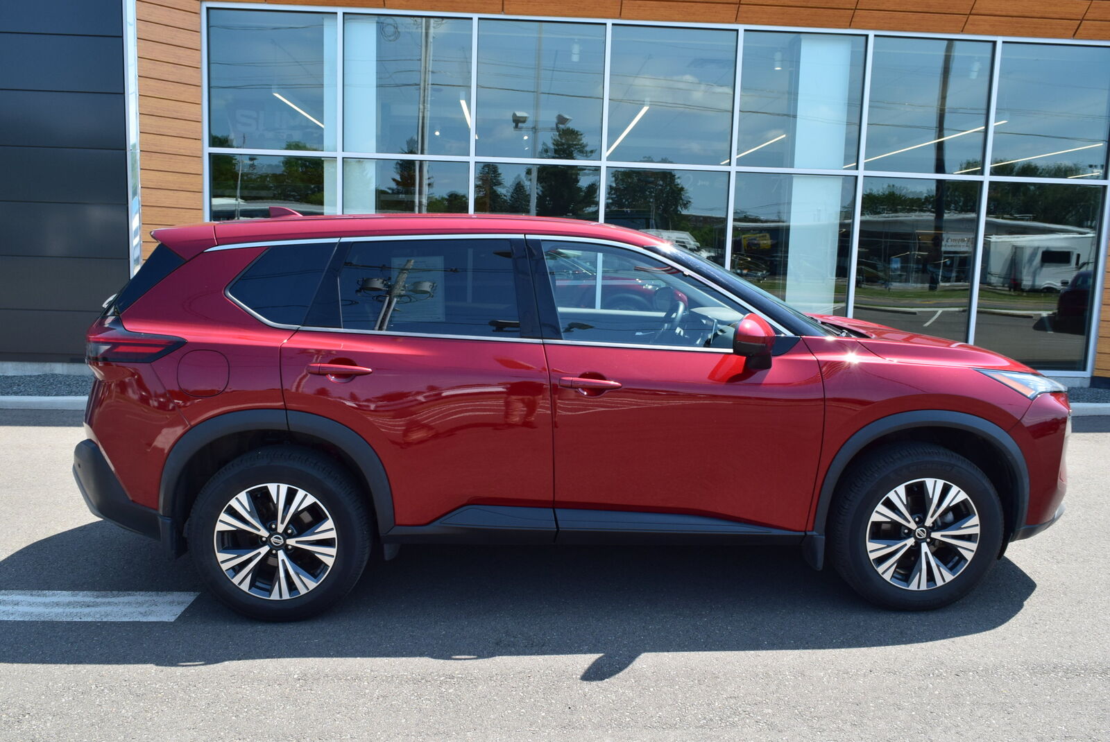 2021 NISSAN Rogue