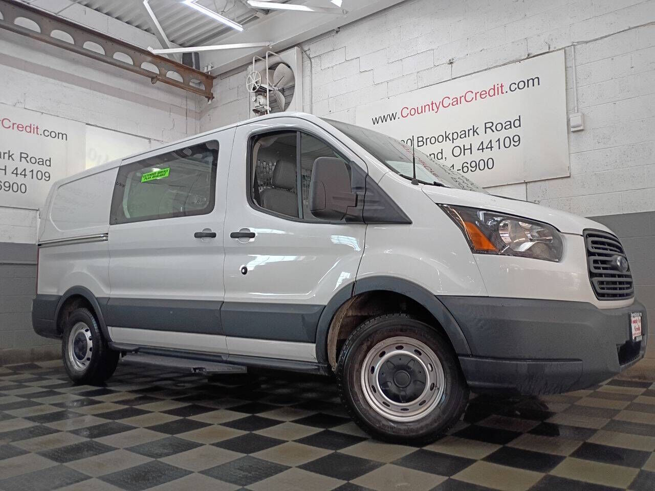 2018 FORD Transit