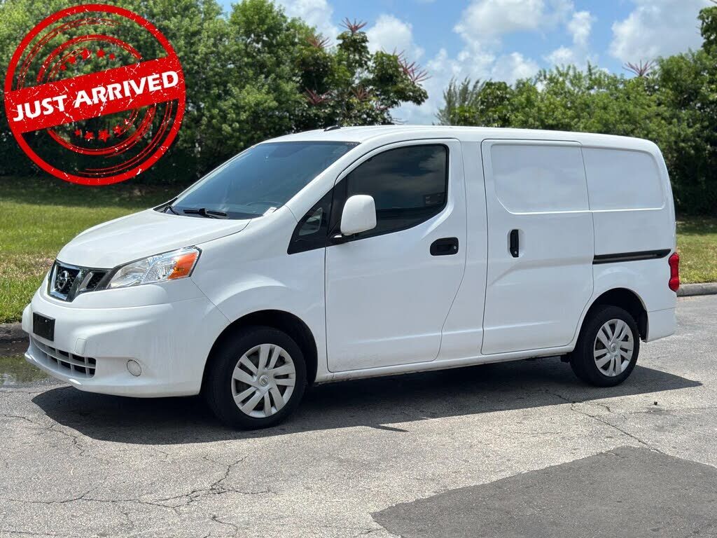 2020 NISSAN NV200