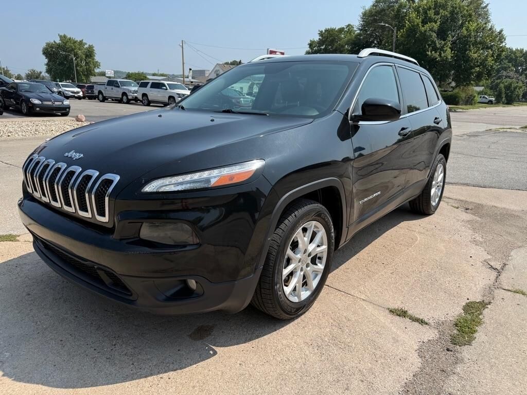 2018 JEEP Cherokee