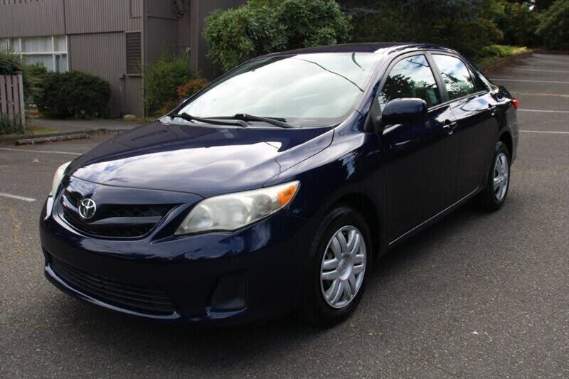 2011 TOYOTA Corolla