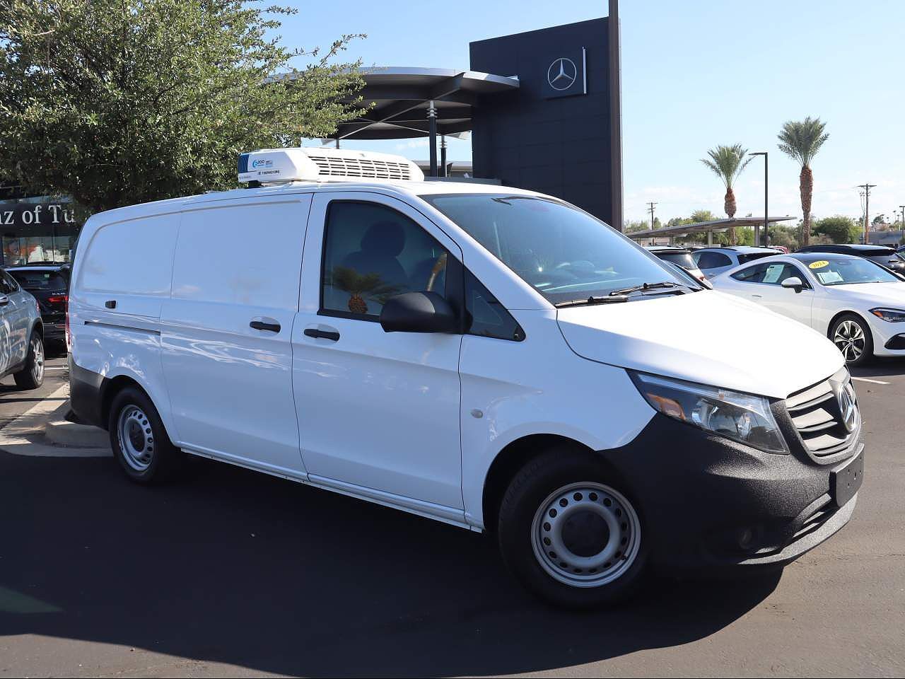 2023 MERCEDES-BENZ METRIS