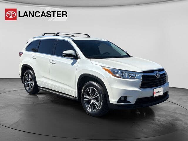 2016 TOYOTA Highlander