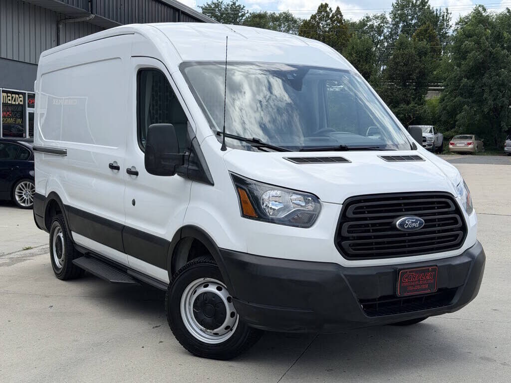2019 FORD Transit