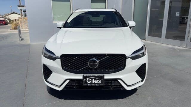 2026 VOLVO XC60