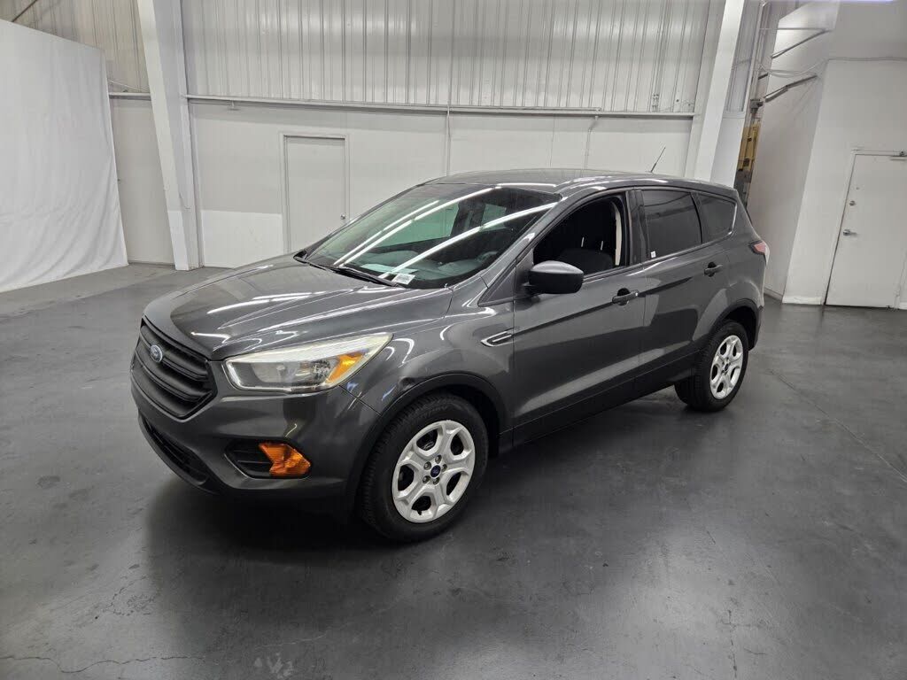 2017 FORD Escape