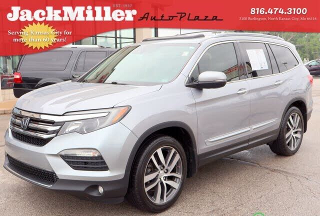 2017 HONDA Pilot