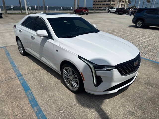 2021 CADILLAC CT4