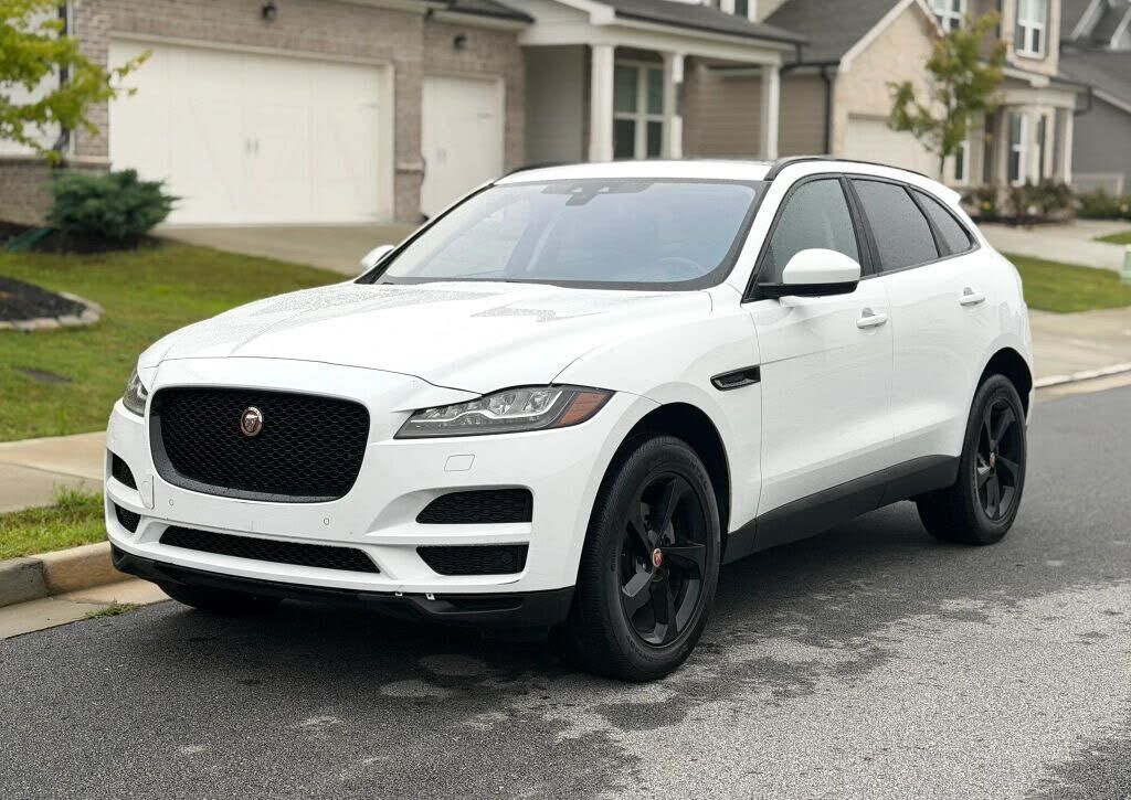 2018 JAGUAR F-Pace