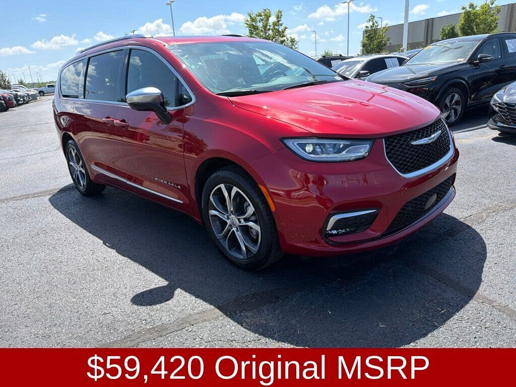 2025 CHRYSLER Pacifica