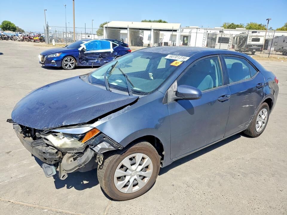 2016 TOYOTA Corolla