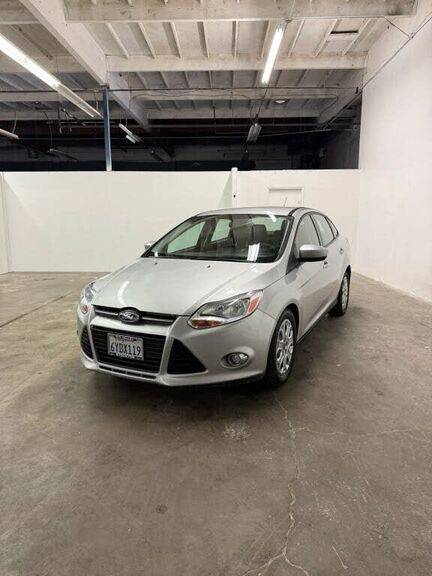 2012 FORD Focus