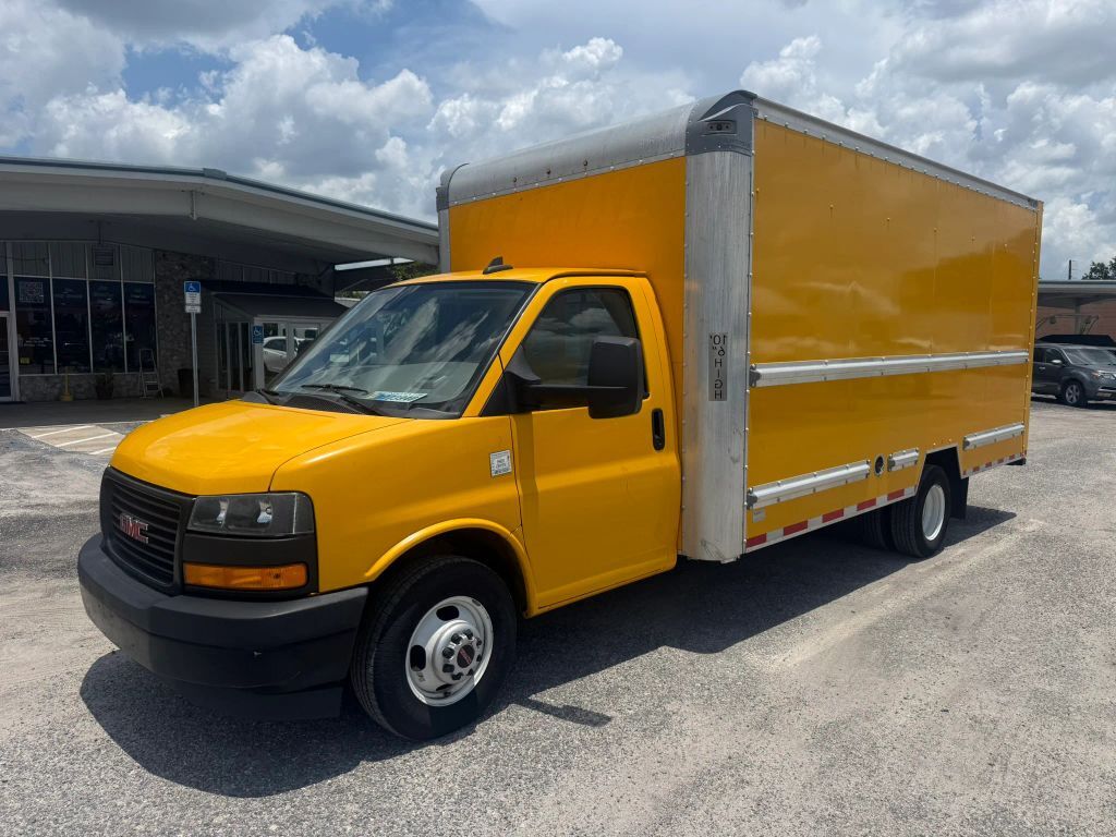 2021 GMC Savana