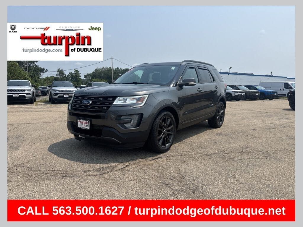 2017 FORD Explorer