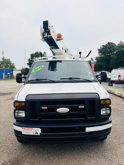 2014 FORD E-350