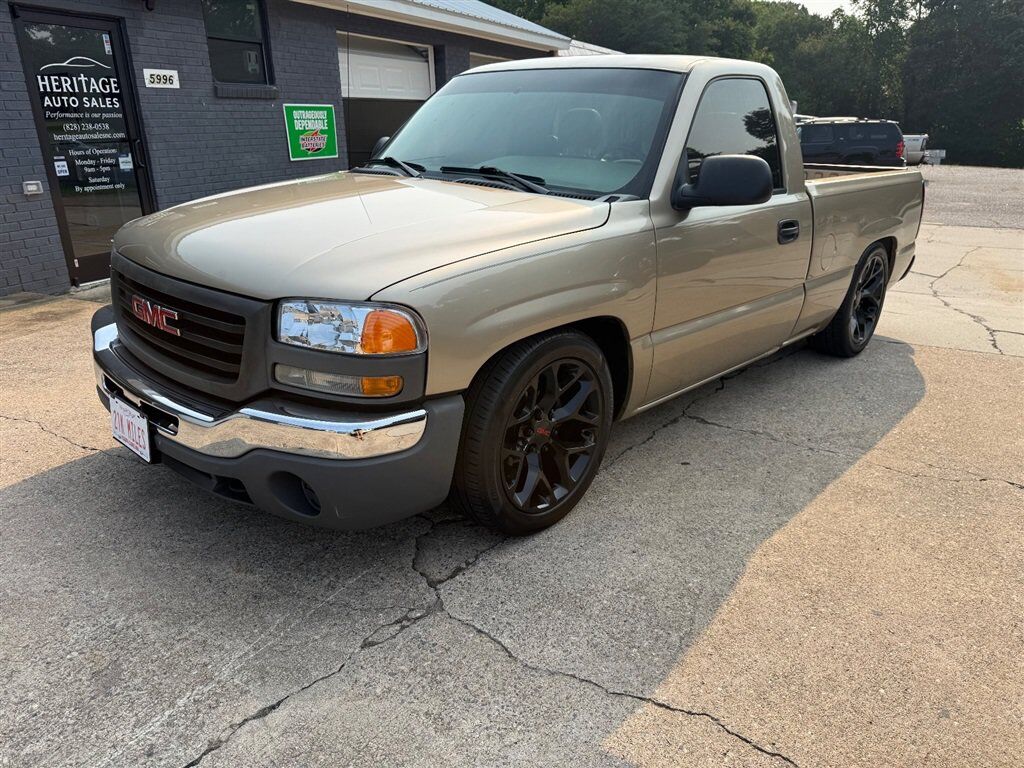 2004 GMC Sierra