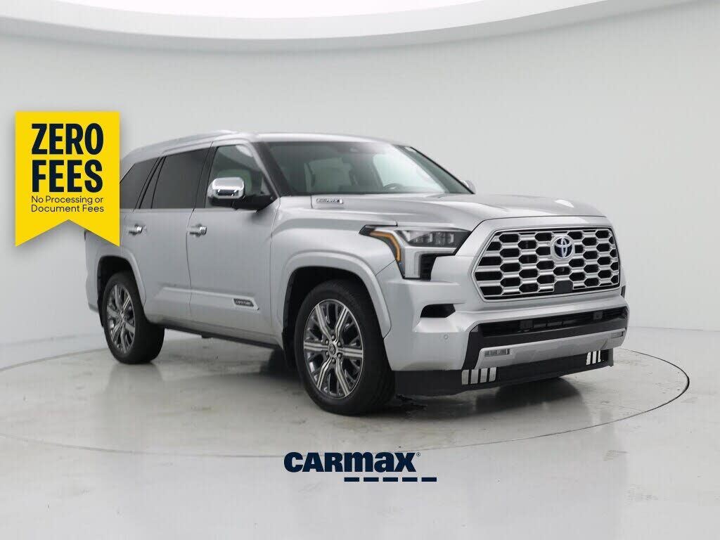 2023 TOYOTA Sequoia