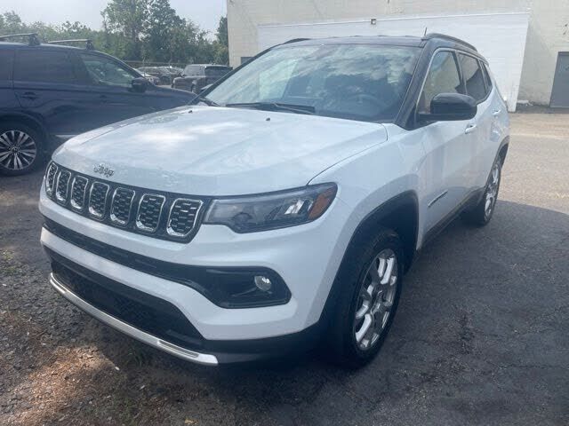 2025 JEEP Compass