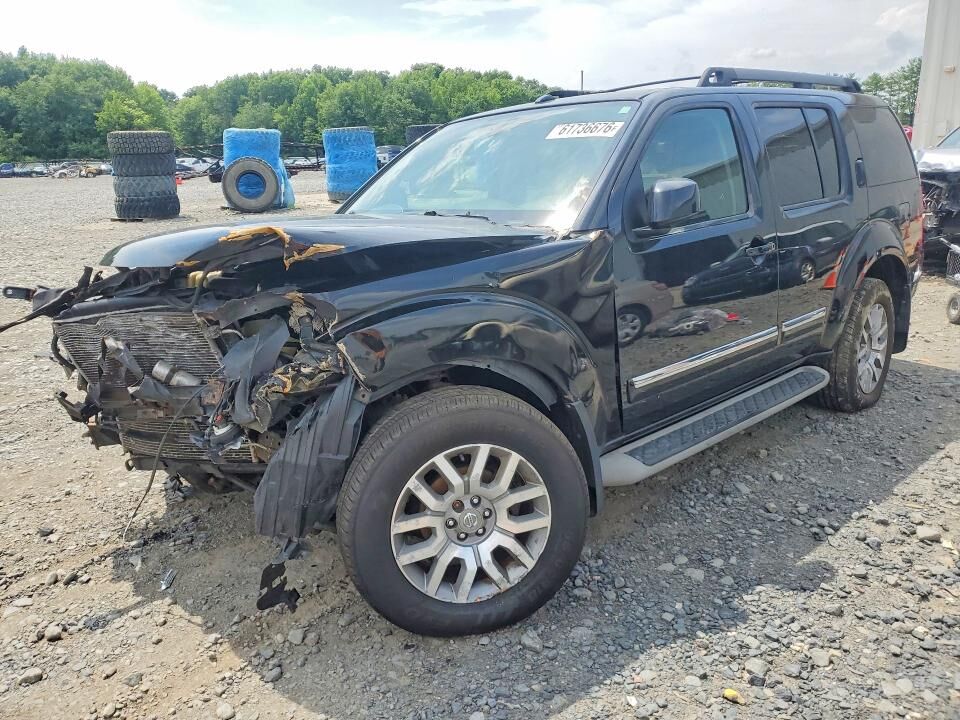2010 NISSAN Pathfinder