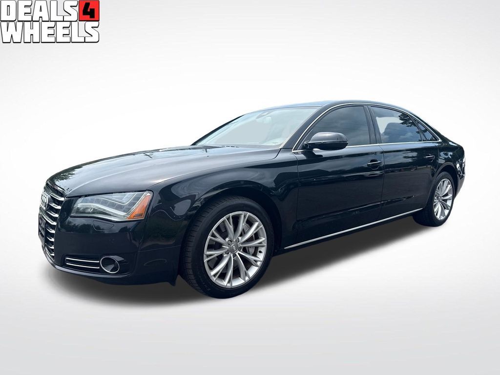 2012 AUDI A8