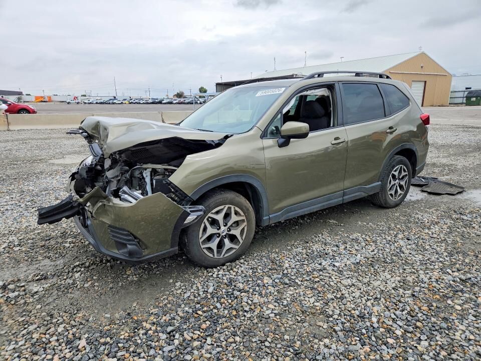 2024 SUBARU Forester
