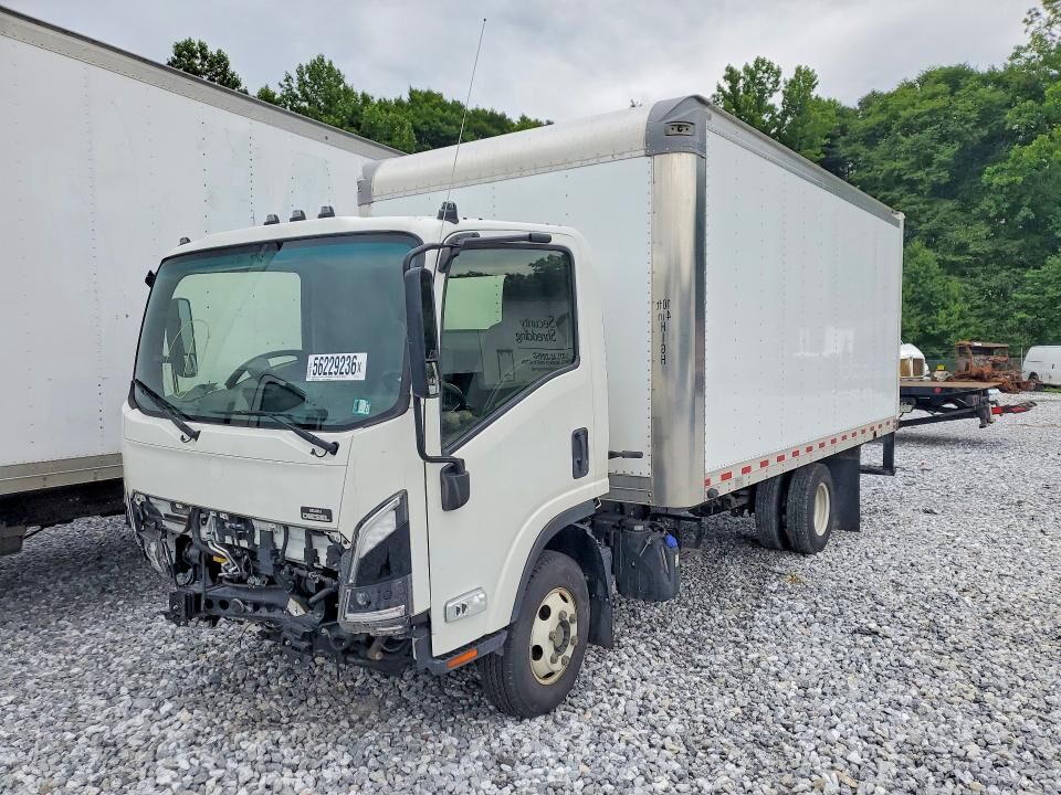 2025 ISUZU NPR-HD