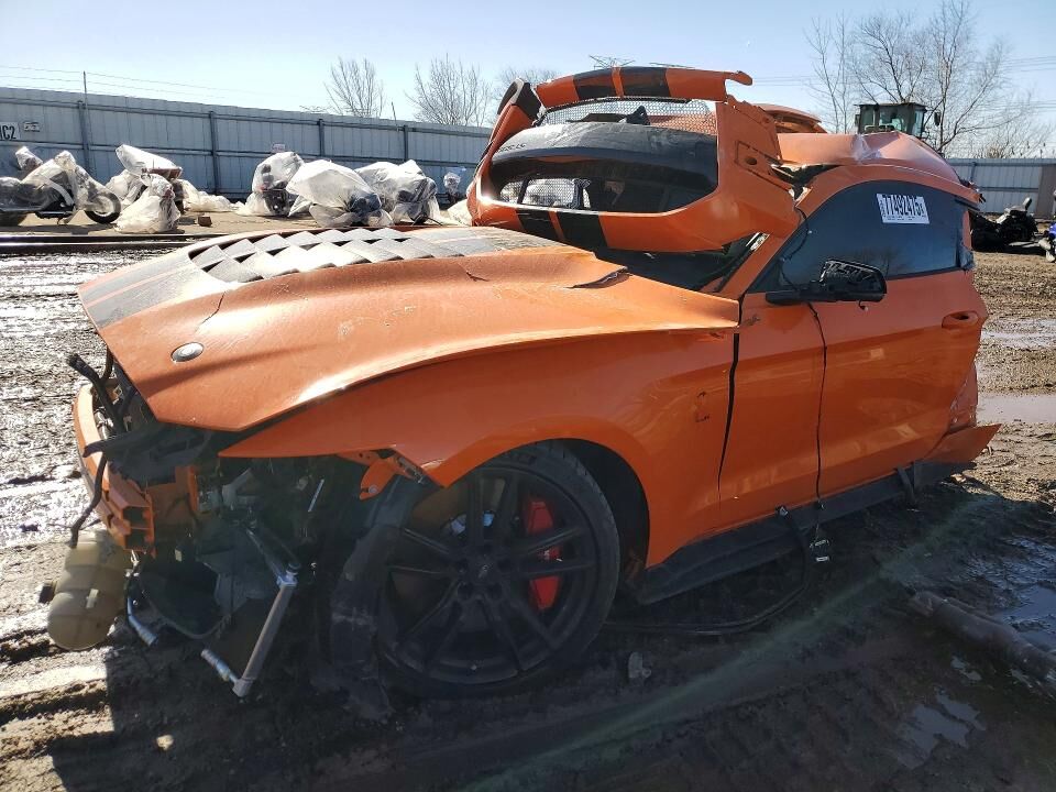 2020 FORD Mustang