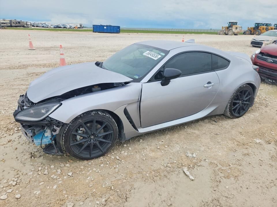 2025 TOYOTA GR86