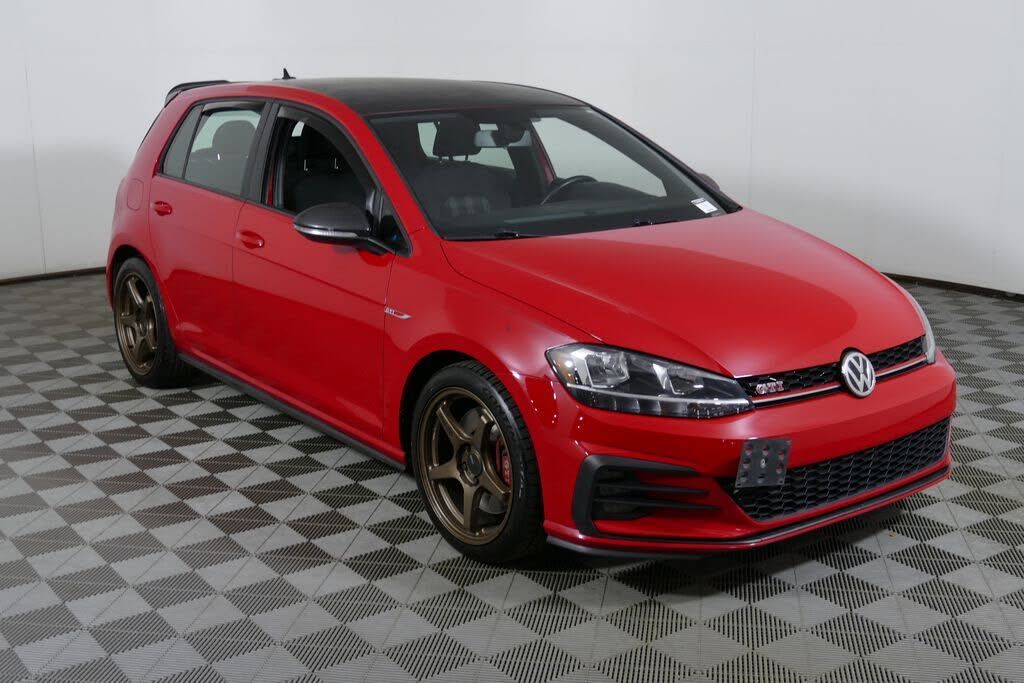 2020 VOLKSWAGEN Golf GTI