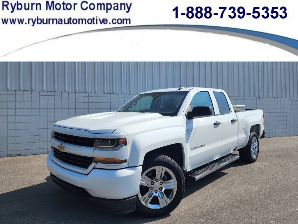 2018 CHEVROLET Silverado