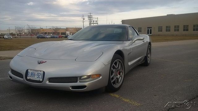 2004 CHEVROLET Corvette