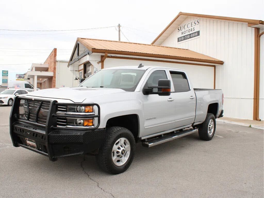 2017 CHEVROLET Silverado