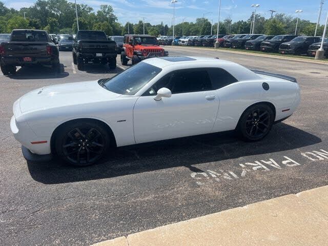 2019 DODGE Challenger