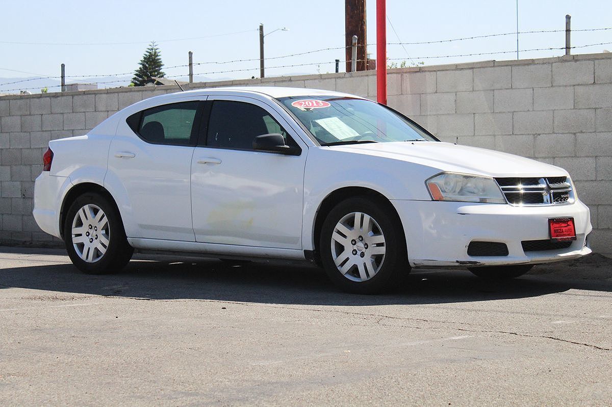 2013 DODGE Avenger