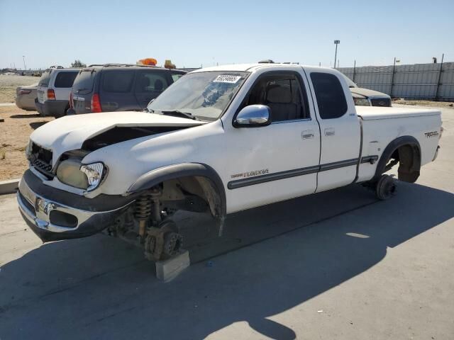 2002 TOYOTA Tundra