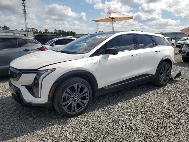 2025 CADILLAC Optiq
