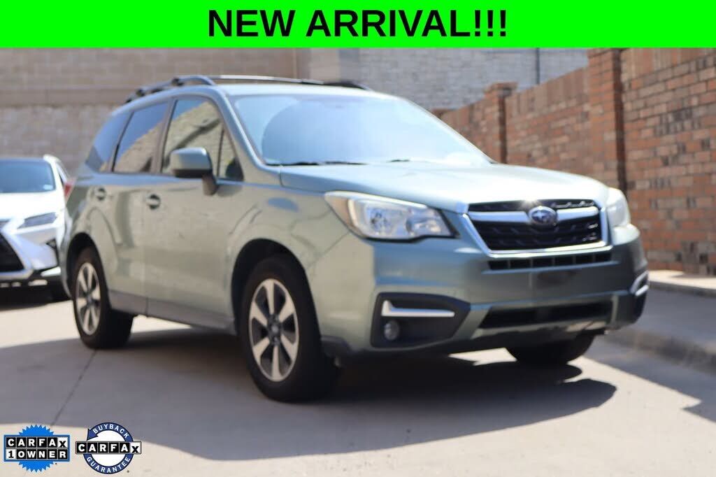 2017 SUBARU Forester