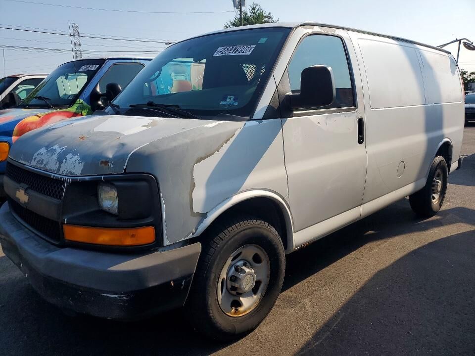 2010 CHEVROLET Express