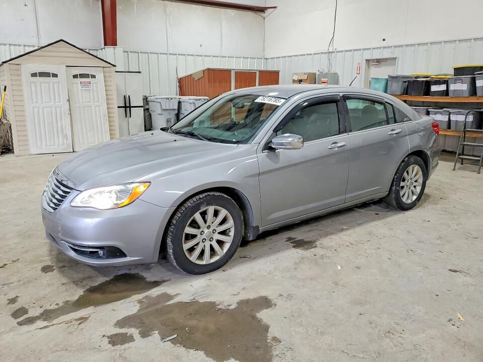 2014 CHRYSLER 200