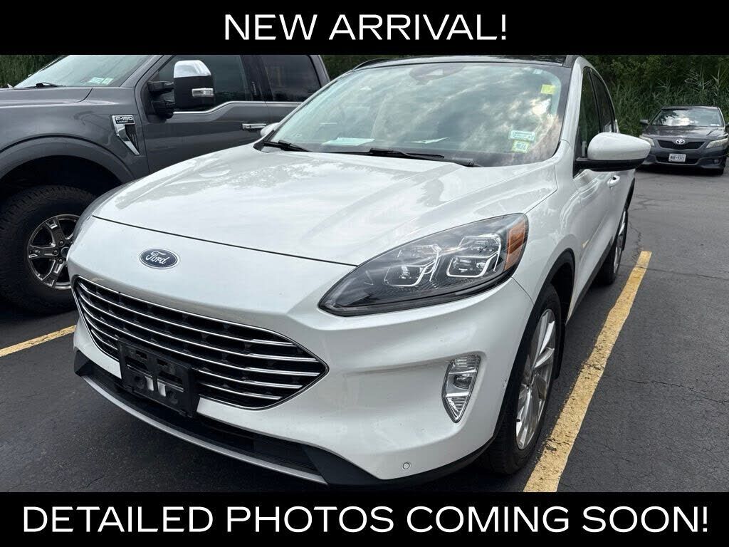 2022 FORD Escape