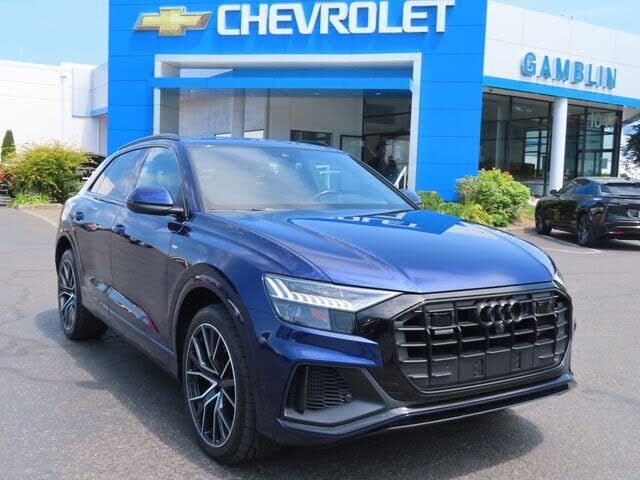 2021 AUDI Q8
