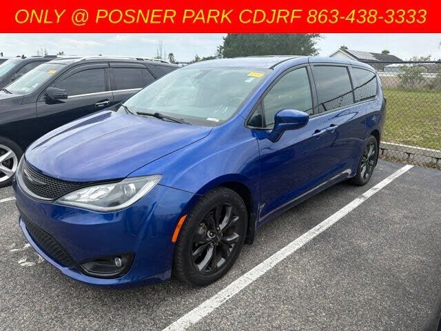 2019 CHRYSLER Pacifica