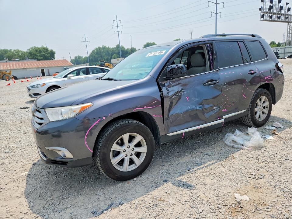 2013 TOYOTA Highlander