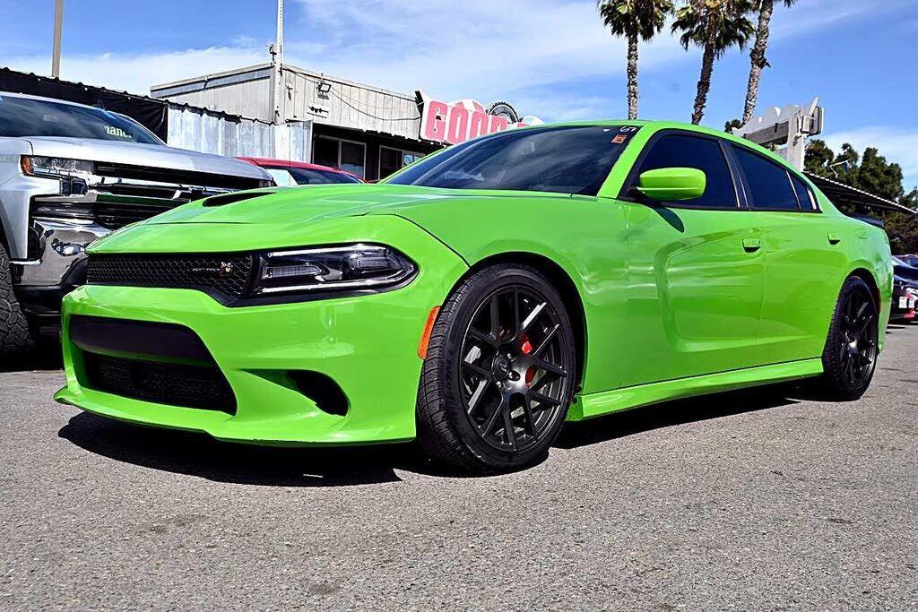 2017 DODGE Charger