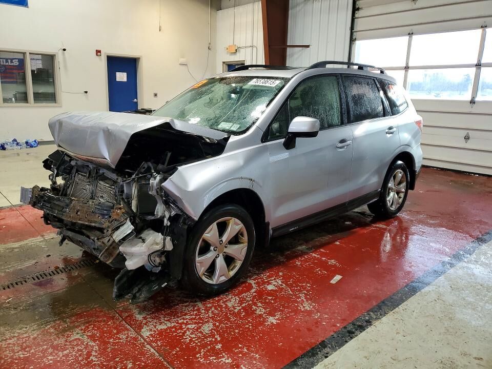 2015 SUBARU Forester